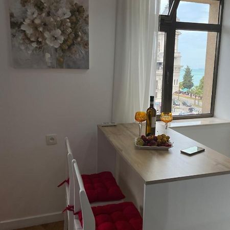 Apartment 2 Minutes From The Sea Batumi Exteriér fotografie