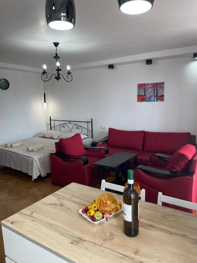 Apartment 2 Minutes From The Sea Batumi Exteriér fotografie