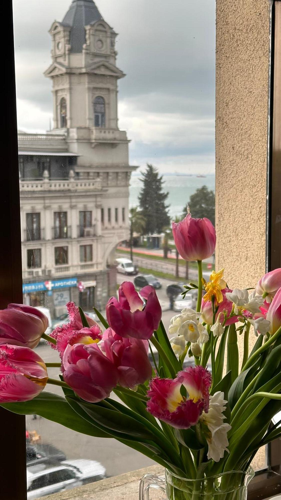 Apartment 2 Minutes From The Sea Batumi Exteriér fotografie